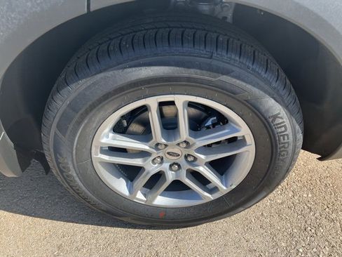 New 2025 Ford Explorer Active w/ Active Comfort Package image 5