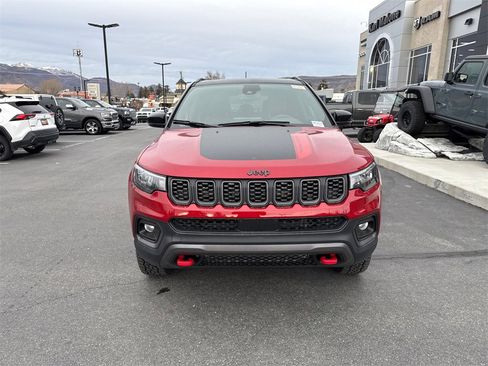 New 2026 Jeep Compass Trailhawk image 5