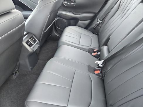 Certified 2025 Acura ADX AWD image 31