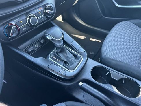Used 2024 Kia Soul LX w/ Option Group 015 FWD image 25