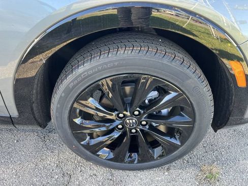 New 2026 Buick Envista Sport Touring w/ Convenience I Package FWD image 16