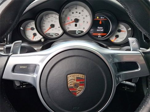 Used 2015 Porsche 911 Turbo image 20