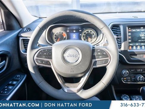 Used 2022 Jeep Cherokee Latitude Lux image 6