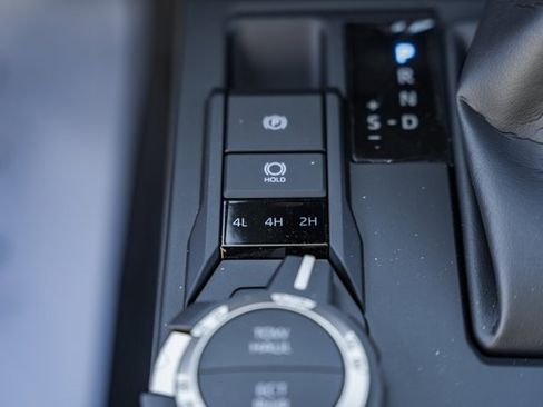 New 2026 Toyota Tacoma SR5 image 15