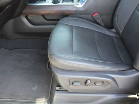 Used 2024 GMC Sierra 1500 SLT AWD/4WD image 40
