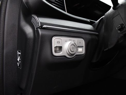 New 2026 Mercedes-Benz GLE 450 4MATIC image 9