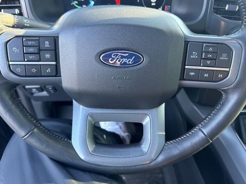Used 2024 Ford F150 Lightning Lariat image 22