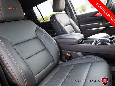 Used 2024 Chevrolet Traverse Z71 w/ Enhanced Driving Package AWD/4WD image 4