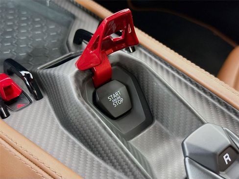Used 2024 Lamborghini Revuelto AWD/4WD image 15