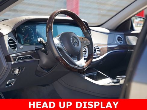 Used 2020 Mercedes-Benz S 560 4MATIC Sedan image 6