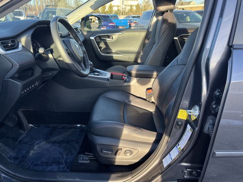 Certified 2022 Toyota RAV4 TRD Off-Road image 18