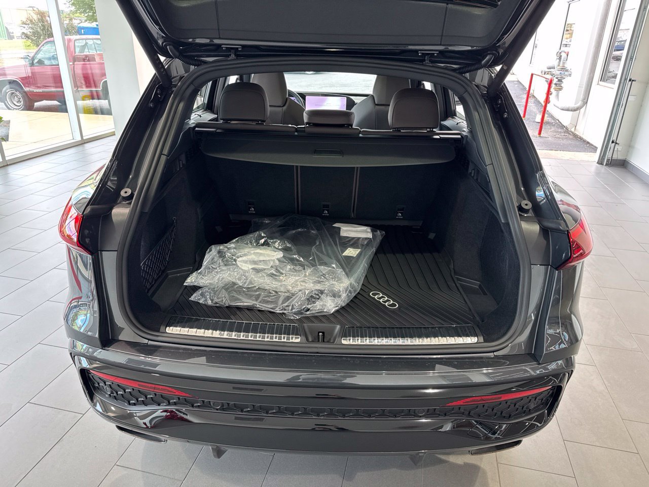New 2026 Audi Q5 Premium Plus AWD/4WD image 9