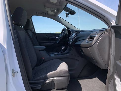 Used 2024 Chevrolet Equinox LT AWD/4WD image 30