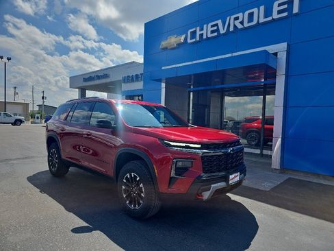 New 2026 Chevrolet Traverse Z71 AWD/4WD image 1