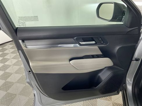 Certified 2026 GMC Terrain Elevation w/ Black Edition AWD/4WD image 13