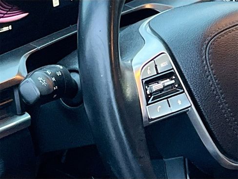 Used 2023 Kia Telluride S image 10