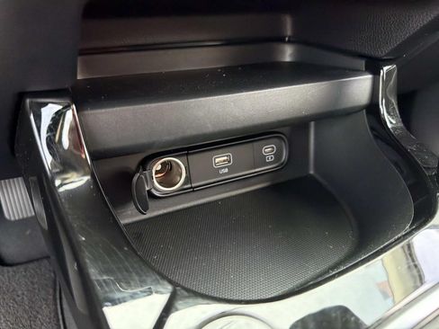 Used 2024 Kia Seltos S AWD/4WD image 28