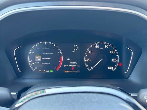 Certified 2025 Honda Pilot Sport image 14