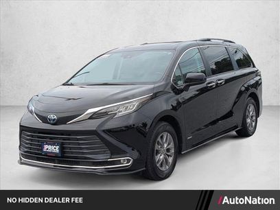Used 2021 Toyota Sienna XLE w/ XLE Plus Package