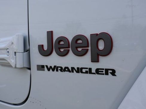 New 2026 Jeep Wrangler Unlimited Rubicon image 2