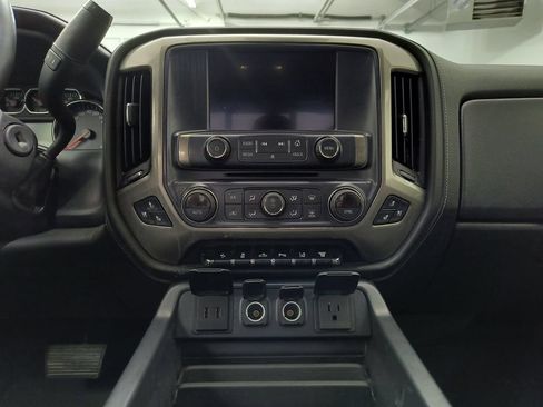 Used 2018 Chevrolet Silverado 2500 High Country AWD/4WD image 26