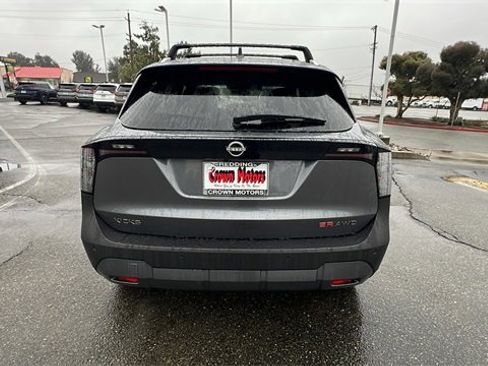 New 2025 Nissan Kicks SR w/ Illumination Package image 5