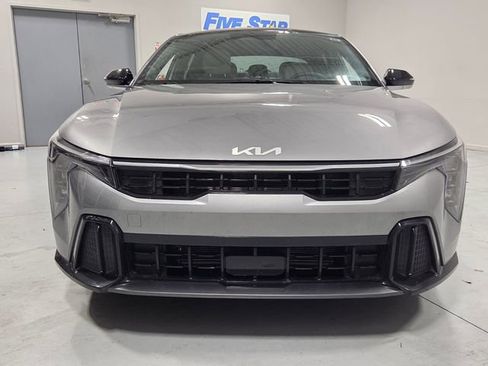 Used 2025 Kia K4 GT-Line w/ GT-Line Premium Package FWD image 2