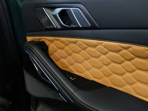 Used 2023 BMW X6 M w/ Competition Package image 28