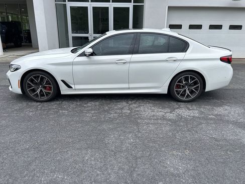 Certified 2023 BMW 540i xDrive w/ M Sport Package AWD/4WD image 2