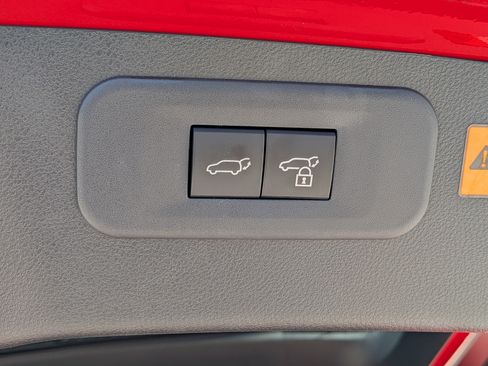 Used 2025 Lexus NX 250 FWD w/ Accessory Package (K3) image 14