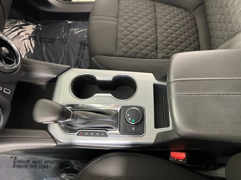 Certified 2022 Chevrolet Blazer LT FWD image 25