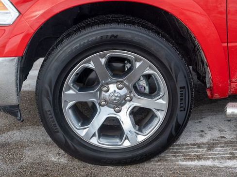 Used 2015 RAM 1500 Laramie w/ Convenience Group image 10