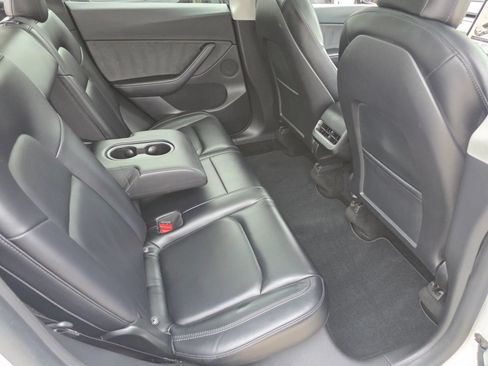 Used 2020 Tesla Model Y Long Range AWD/4WD image 30