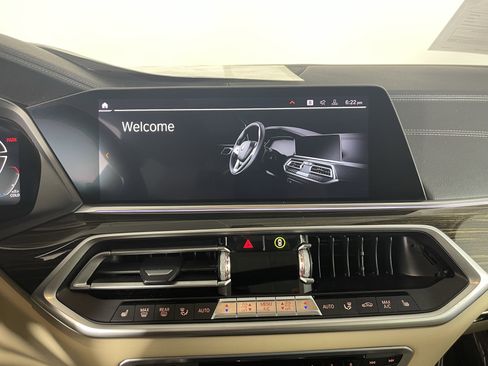 Used 2021 BMW X5 xDrive40i w/ Convenience Package image 12