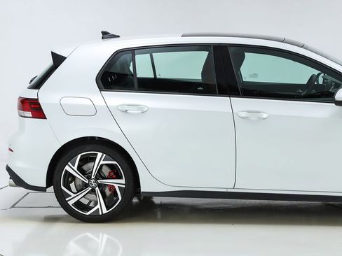 New 2026 Volkswagen GTI SE FWD image 11