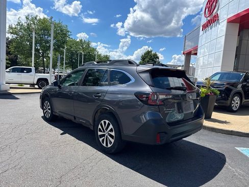 Used 2021 Subaru Outback Premium AWD/4WD image 3