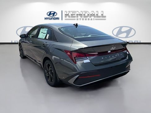 New 2026 Hyundai Elantra Sport FWD image 4