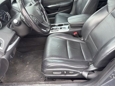 Used 2020 Acura TLX 2.4L Technology Pkg image 16