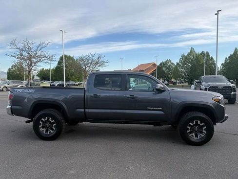 Used 2023 Toyota Tacoma TRD Off-Road AWD/4WD image 5