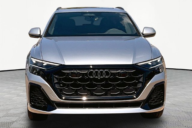 New 2027 Audi Q8 Premium Plus AWD/4WD image 3