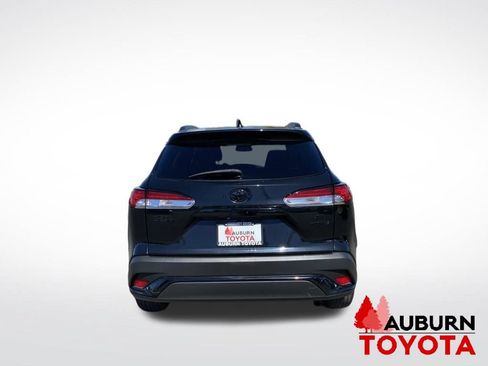 Used 2024 Toyota Corolla Cross AWD Hybrid w/ Moonroof Package image 6