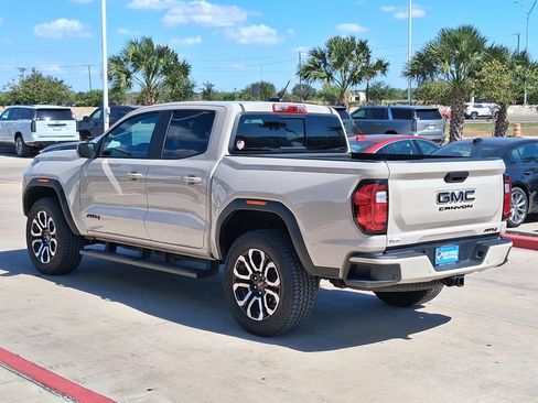 Used 2026 GMC Canyon AT4 w/ Technology Plus Package AWD/4WD image 4