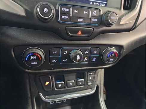 Used 2018 GMC Terrain SLE w/ Driver Convenience Package image 21