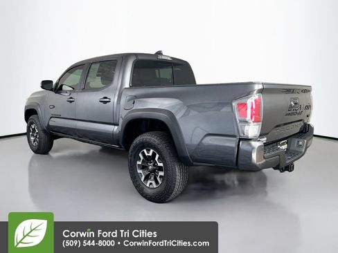Used 2023 Toyota Tacoma TRD Off-Road w/ TRD Premium Off Road Package AWD/4WD image 11