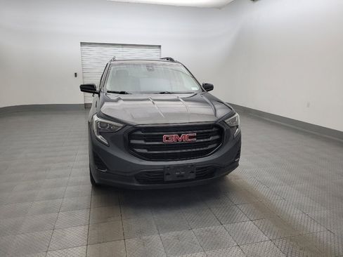 Used 2021 GMC Terrain SLE w/ Driver Convenience Package FWD image 14