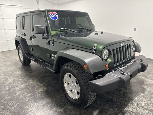 Used 2012 Jeep Wrangler Unlimited Sport AWD/4WD image 3