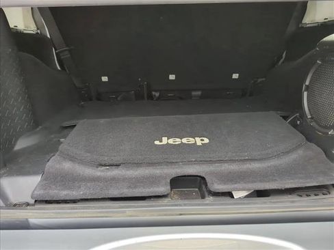 Used 2014 Jeep Wrangler Unlimited Sahara w/ Connectivity Group image 20