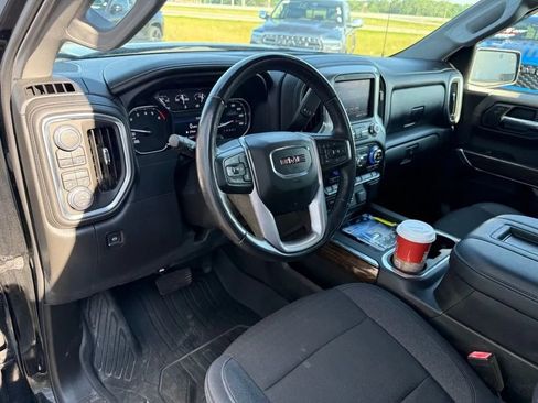 Used 2021 GMC Sierra 1500 Elevation w/ LPO, Elevation Black Package AWD/4WD image 12
