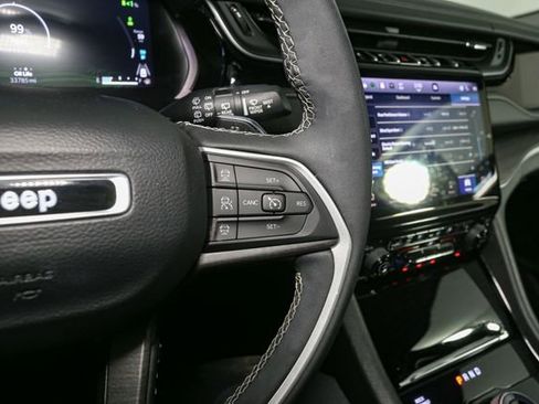 Used 2022 Jeep Grand Cherokee Limited 4xe w/ Luxury Tech Group II image 37