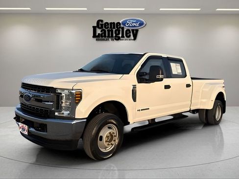 Used 2018 Ford F350 XLT AWD/4WD image 4